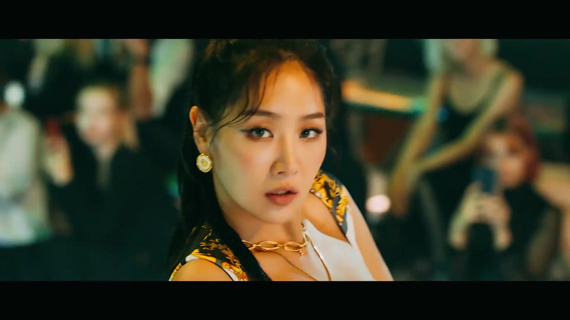 昭宥单曲《gotta go》mv/suit dance版公开,新曲旋律很好听,美女子又