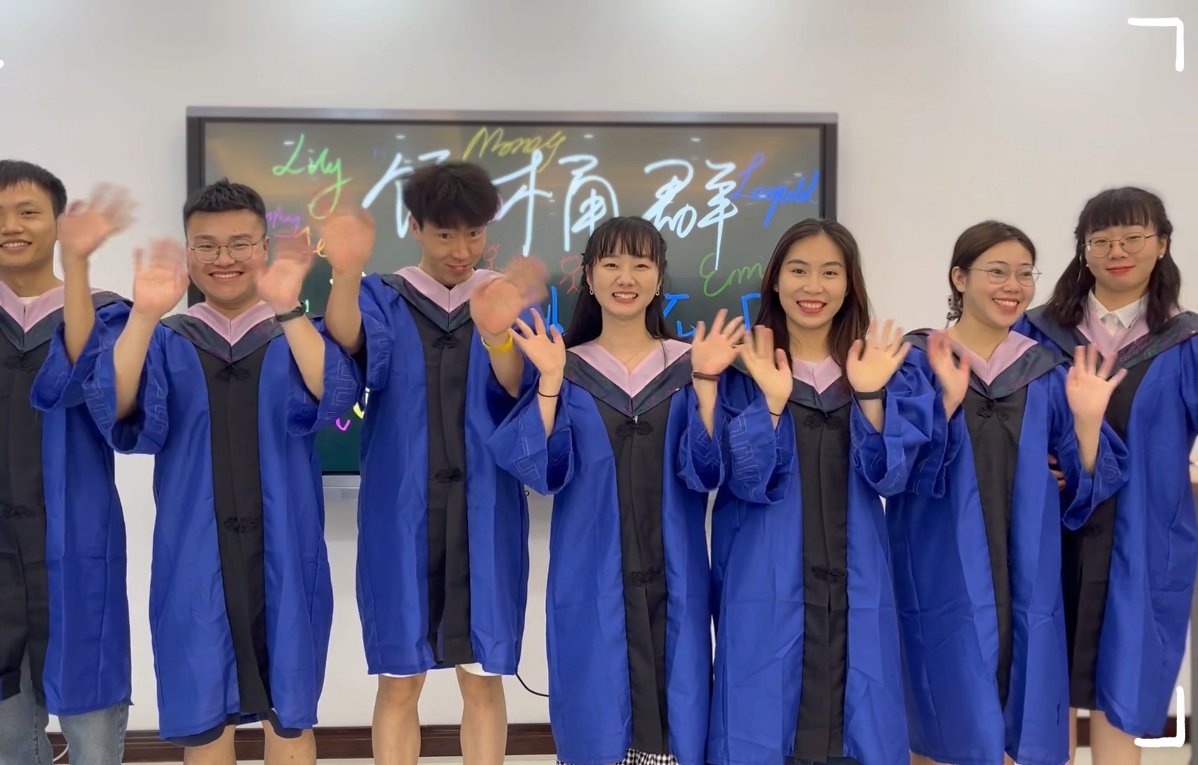 重庆大学2022届外国语学院硕士研究生毕业典礼——迟到的毕业vlog