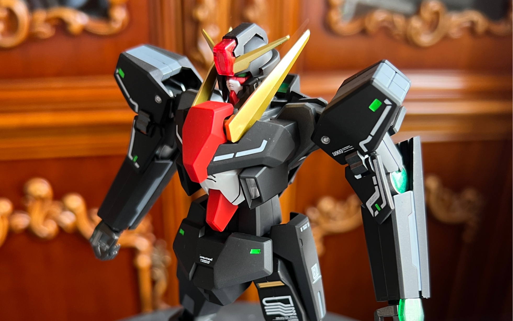 高达00系列万代1100tv天使长喷涂补色