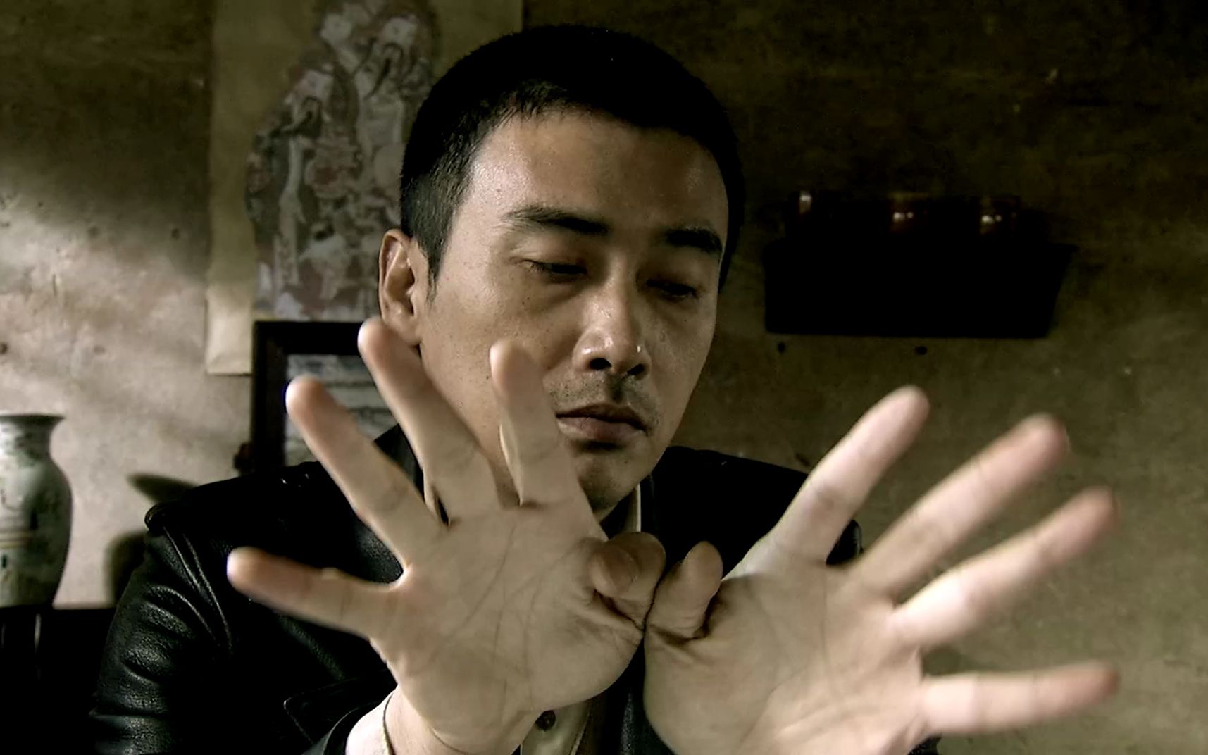 断刺:唐栋任务失败,李赫男成功逃走,辞职隐修不问世事