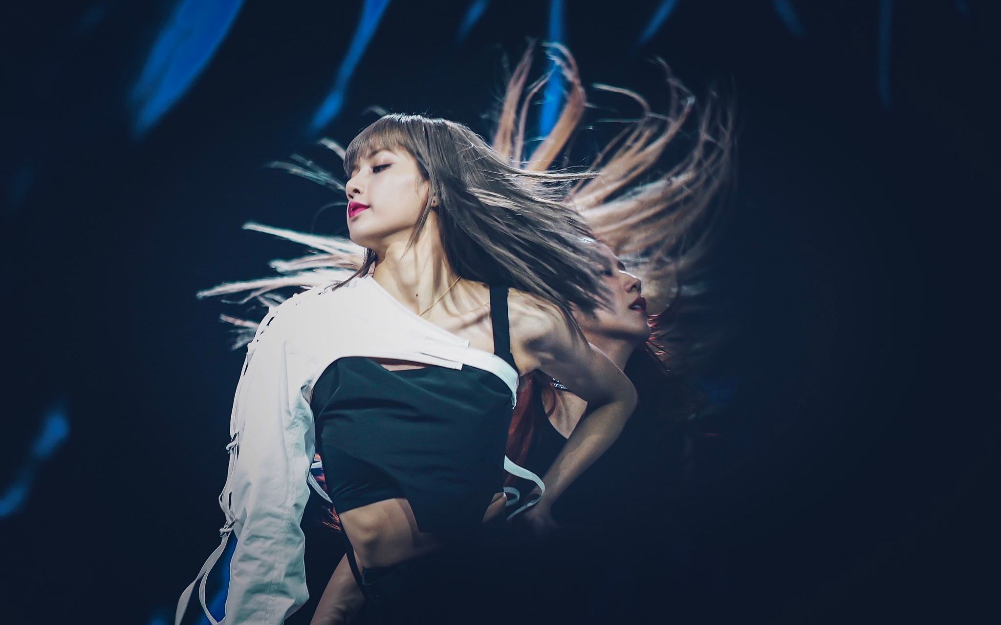 dy超火的卡点一键换装无缝连接lisa篇