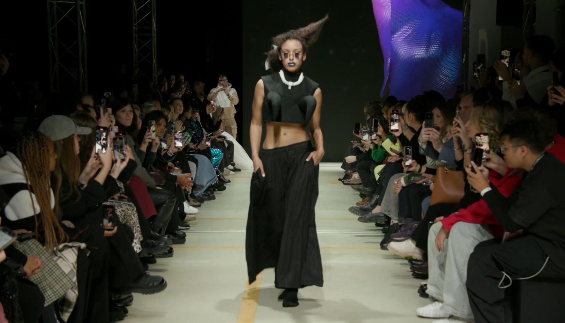 【俄罗斯 金砖 时尚峰会 2023】印度尼西亚品牌 aldre女装&男装