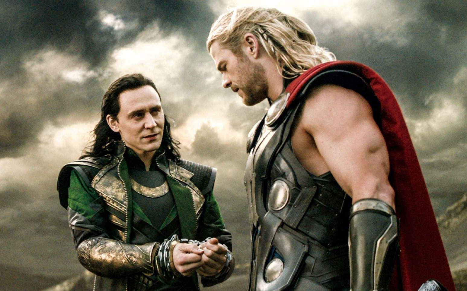相爱相杀的两兄弟雷神与洛基承担了漫威电影里所有的感情戏