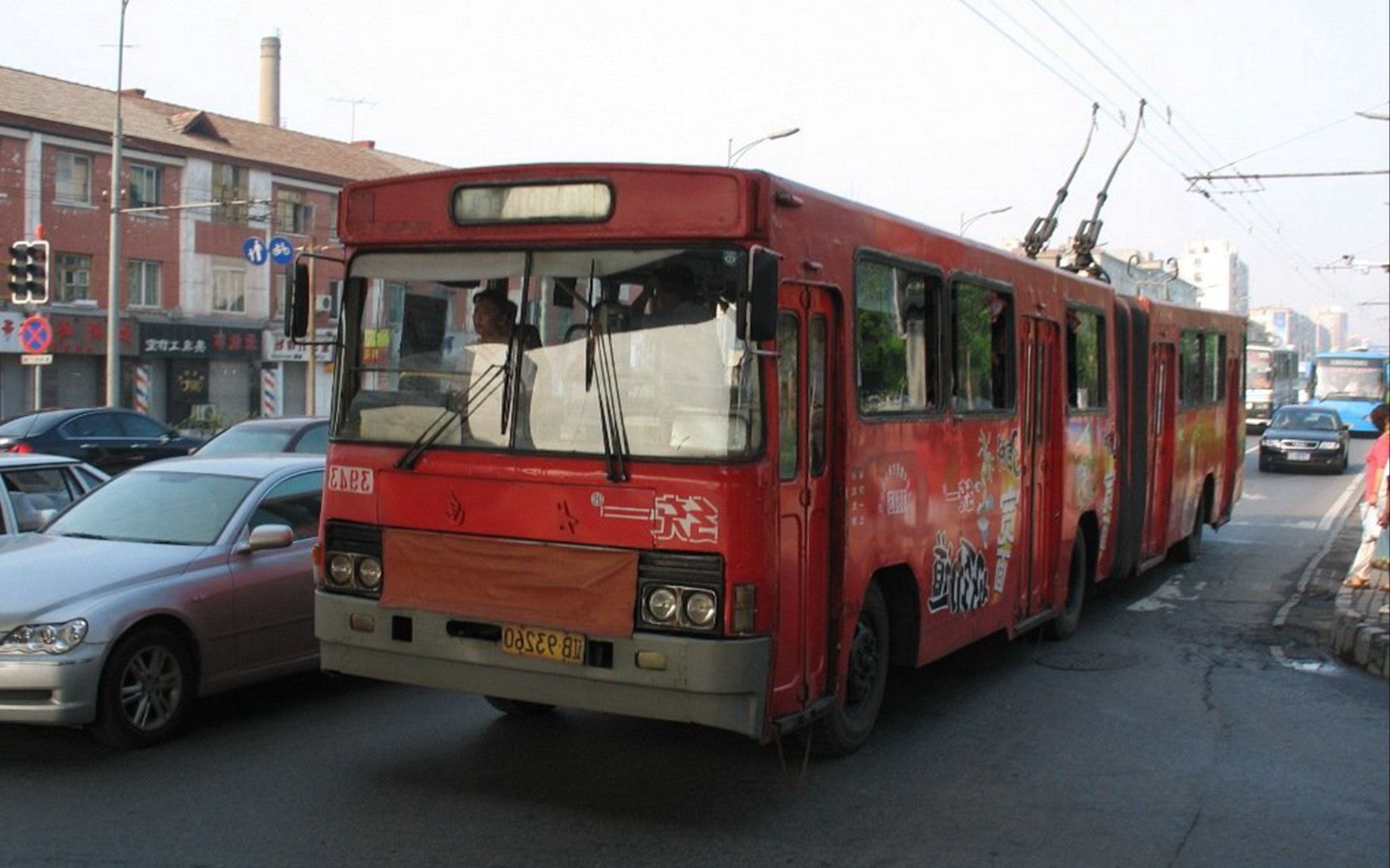 【老照片】长江客车时代的大连公交‖东北仅存的无轨电车‖扬子江电车