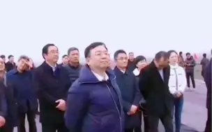 Descargar video: 比亚迪总裁王传福：功成名就后不忘家乡无为累计投资已超过450亿