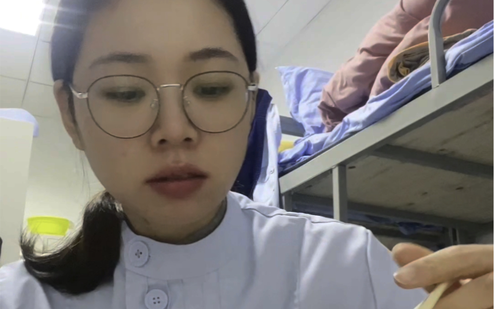 三甲医院护士白班兼职汉堡王晚班日常