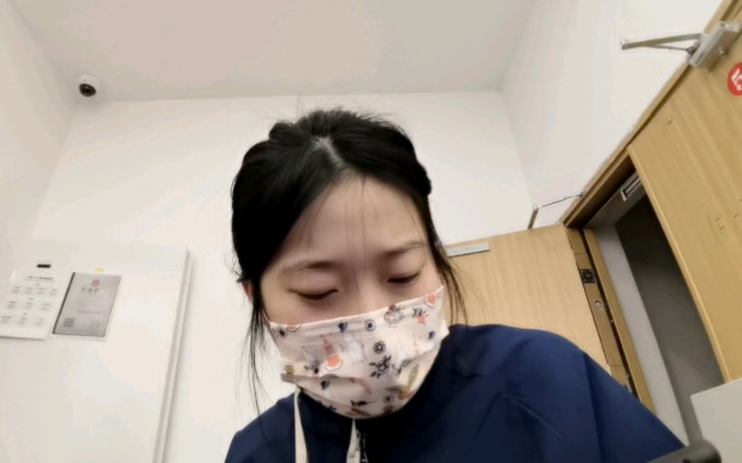 你要我花个六块钱买个主题,那不可能。