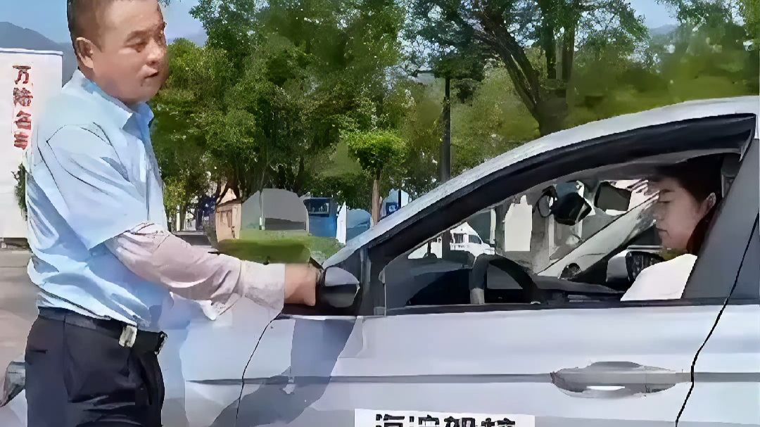 学车就到海淀驾校！35天拿证不是梦