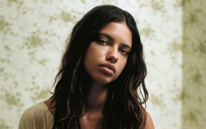 [图]Arabian Nights | Adriana Lima 混剪 （HFC-01）