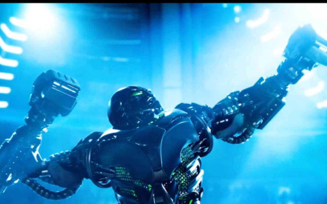 垃圾堆捡来的机器人,被父子俩训练成了王者,《铁甲钢拳》(一)