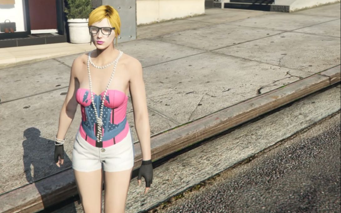 gta5极品美女 漂亮好身材 喜欢有这样的媳妇吗?