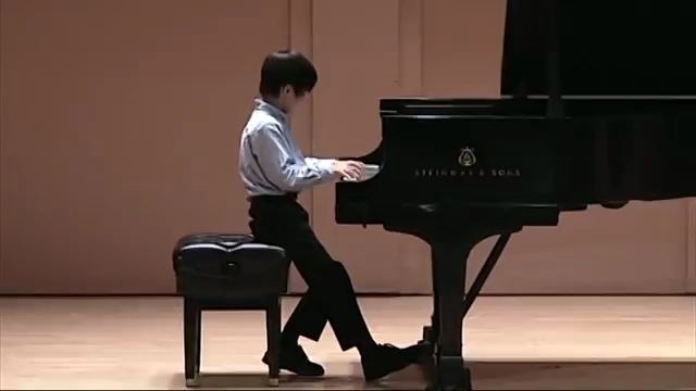 新版音协钢琴考级4级C项2、柴可夫斯基《圆舞曲》Waltz, Op 39, No 9哔哩哔哩bilibili