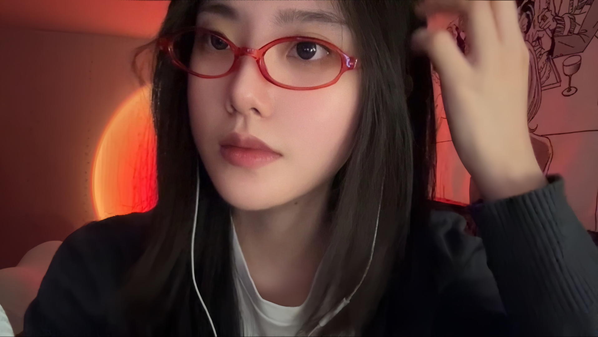 冬瓜助眠｜【角色扮演】那个一直暗恋着你的，平平无奇的后桌闺蜜在今晚破碎了（女性向）-mmmffc-云-哔哩哔哩视频