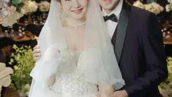 Скачать видео: [莎头]结婚啦  我的全世界就在我的身边！！！！！！