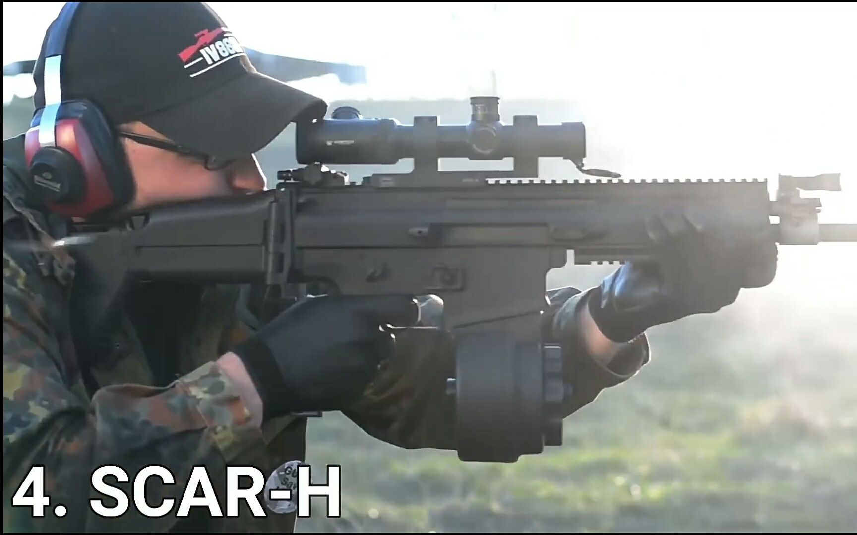 装上弹鼓的scar怎么样?【bullet force 】全武器与真实对比