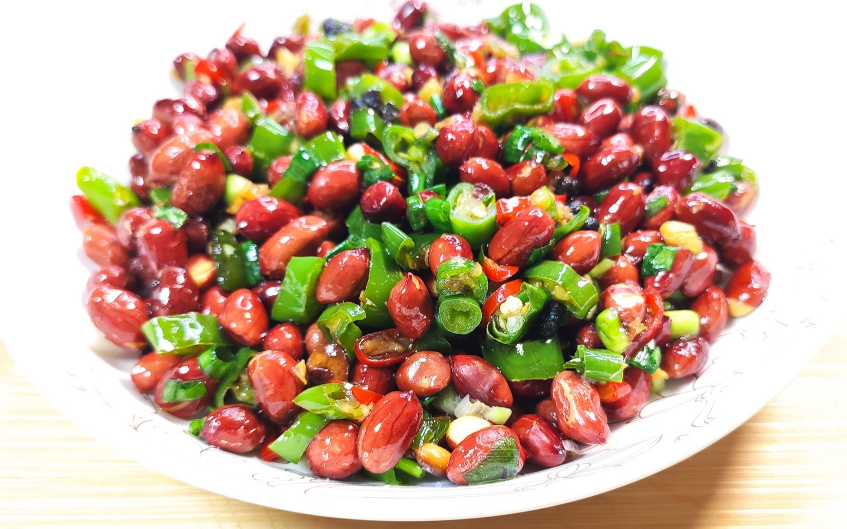 活动  湖南特色香辣花生米,这样炒香辣爽脆,下酒下饭都适合!