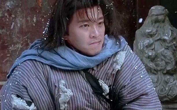 他讽刺过一切的一切,唯独没有讽刺过爱情!武状元苏乞儿