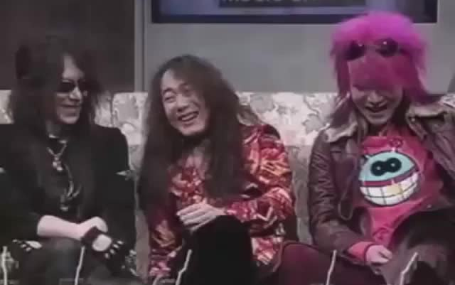 [图]【轉】 X JAPAN「HEY×3! 1996」《DAHLIA》&《SCARS》live[完整版 無字幕]