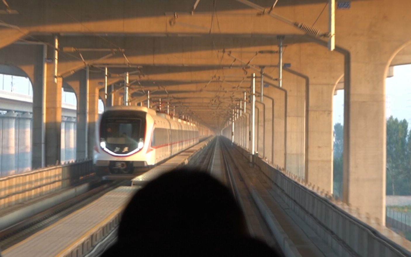 【北京地铁】北京地铁大兴机场线 大兴机场 → 草桥 稳固无震动前方第