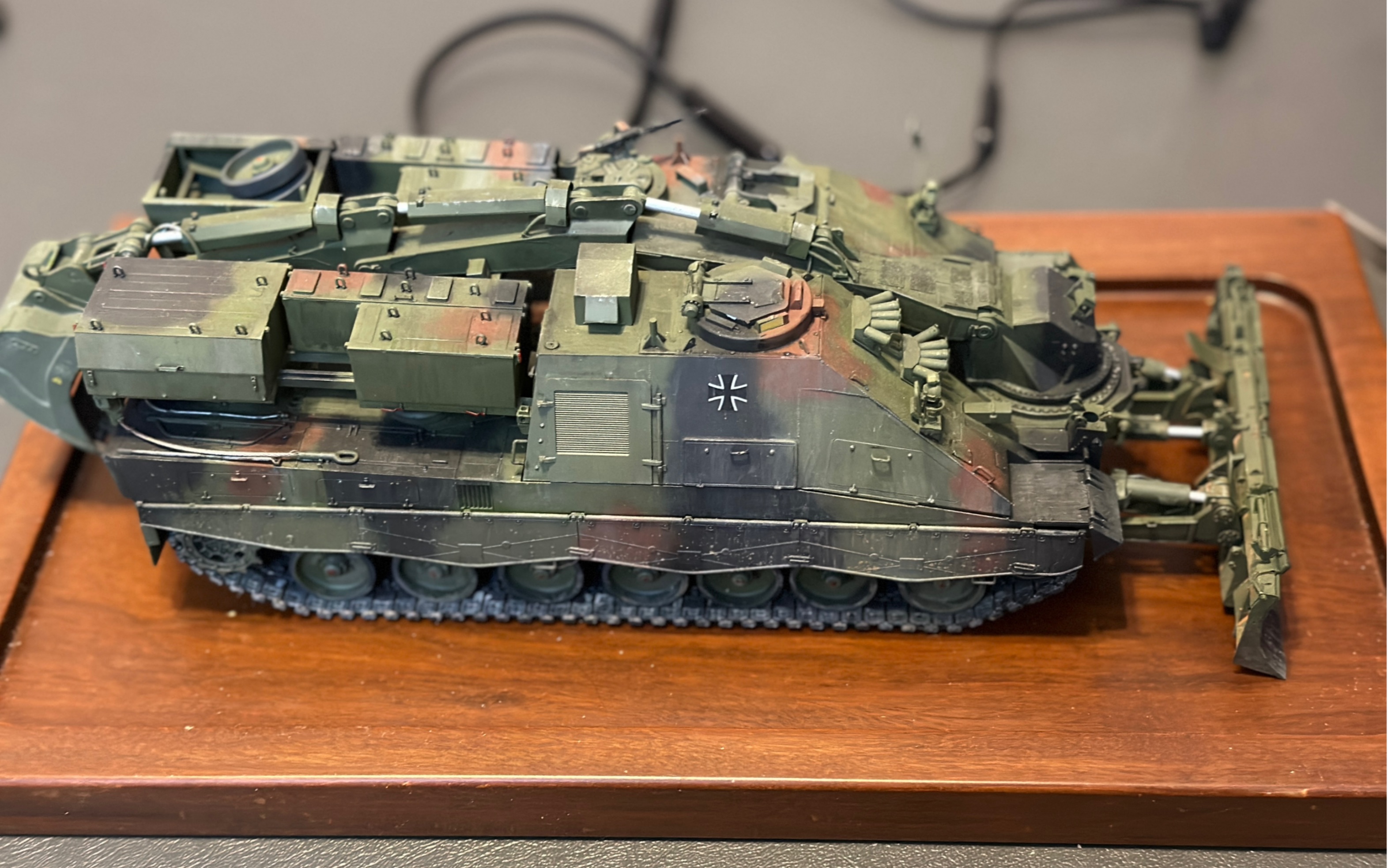 1/35 联邦德国陆军棕熊装甲挖掘机模型制作