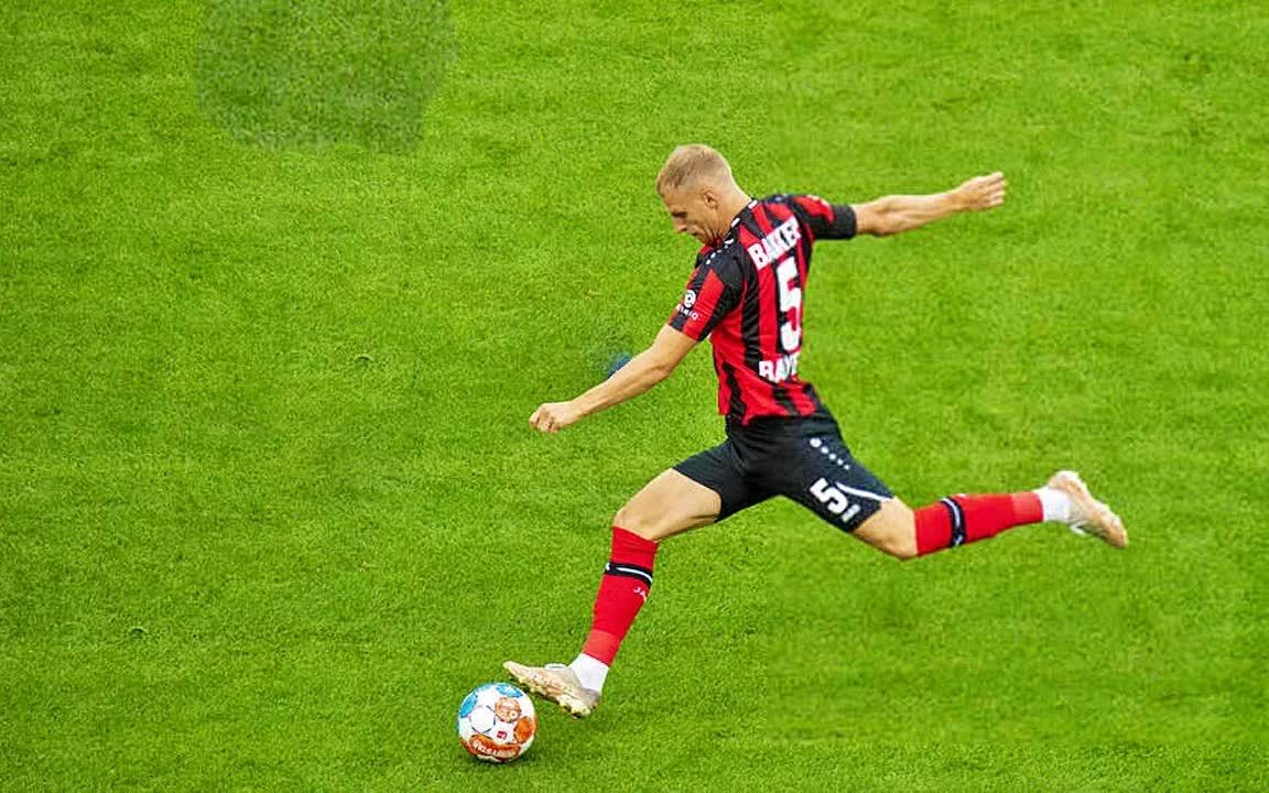 勒沃库森边后卫米切尔·巴克21/22的精彩集锦(mitchel bakker)