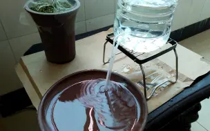 塑料瓶制作自动补水器