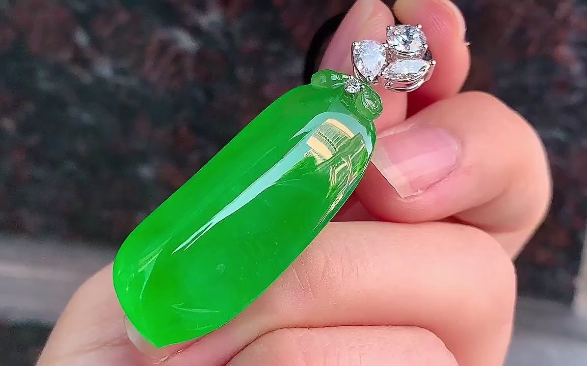 冰种满阳绿福瓜翡翠挂坠缅甸天然a货玉器18k金镶嵌吊坠