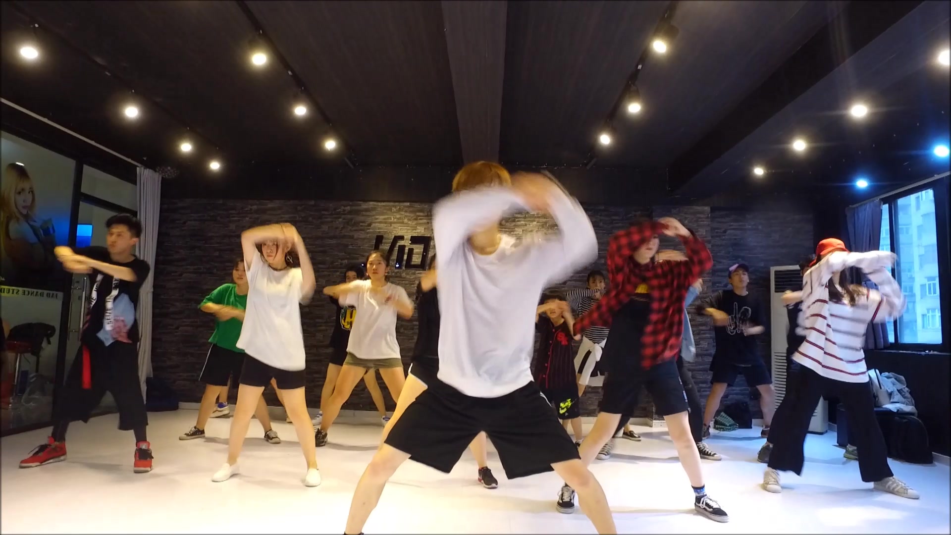 jad舞蹈工作室《中枪舞》