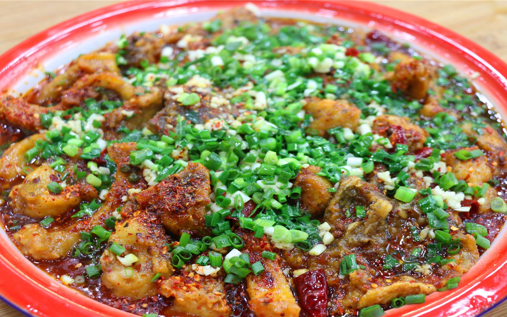 川菜师傅教你麻婆鱼做法鱼肉细嫩爽滑麻辣鲜香让你越吃越过瘾