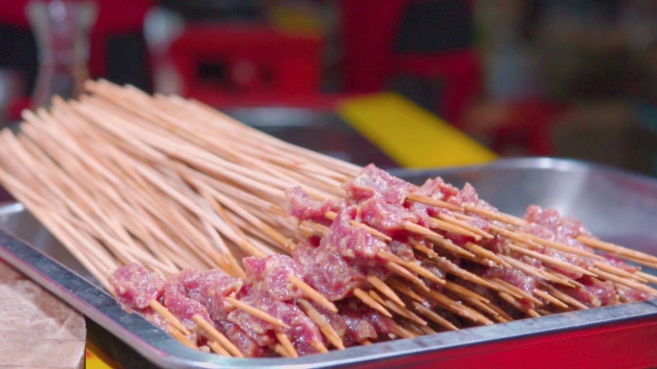 川禾食品厂蒜香牛肉串串制作方法