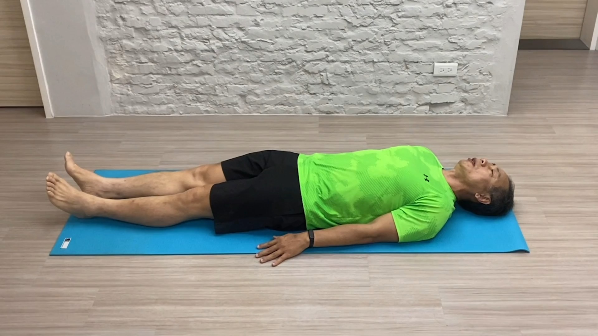 7-2.直膝舉腿_徐棟英