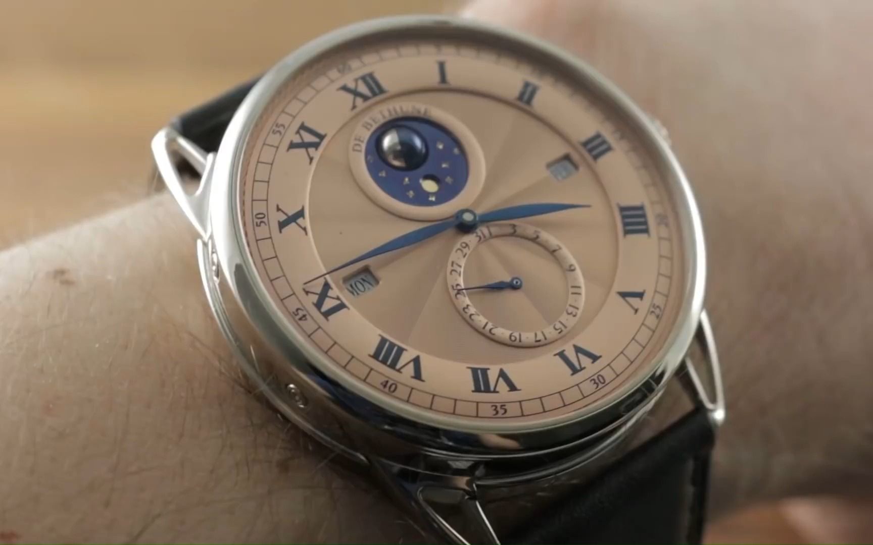 【WATCHBOX 测评】De Bethune DB25年历 三文鱼盘 测评哔哩哔哩bilibili