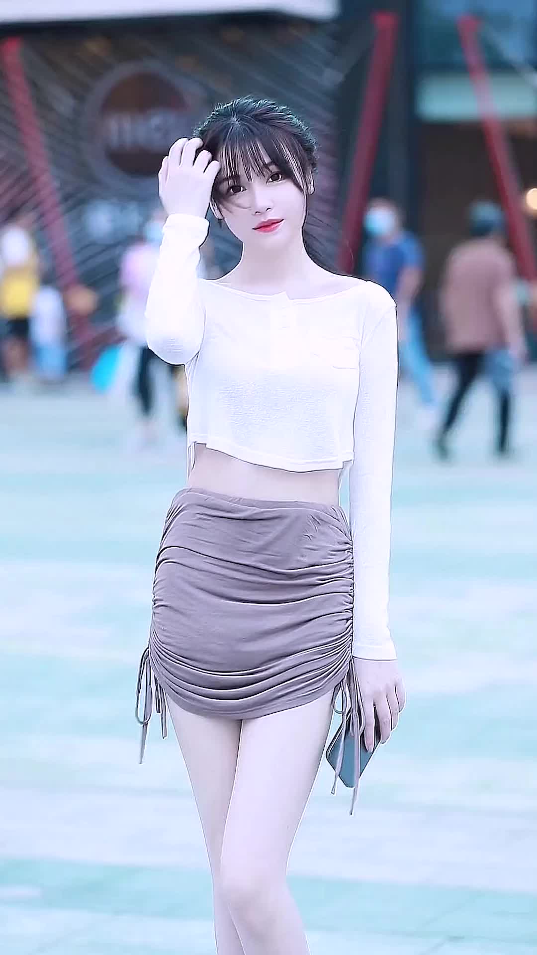 闺蜜#大长腿#肤白貌美#社畜#女朋友 颜值和身材哪个更重要?