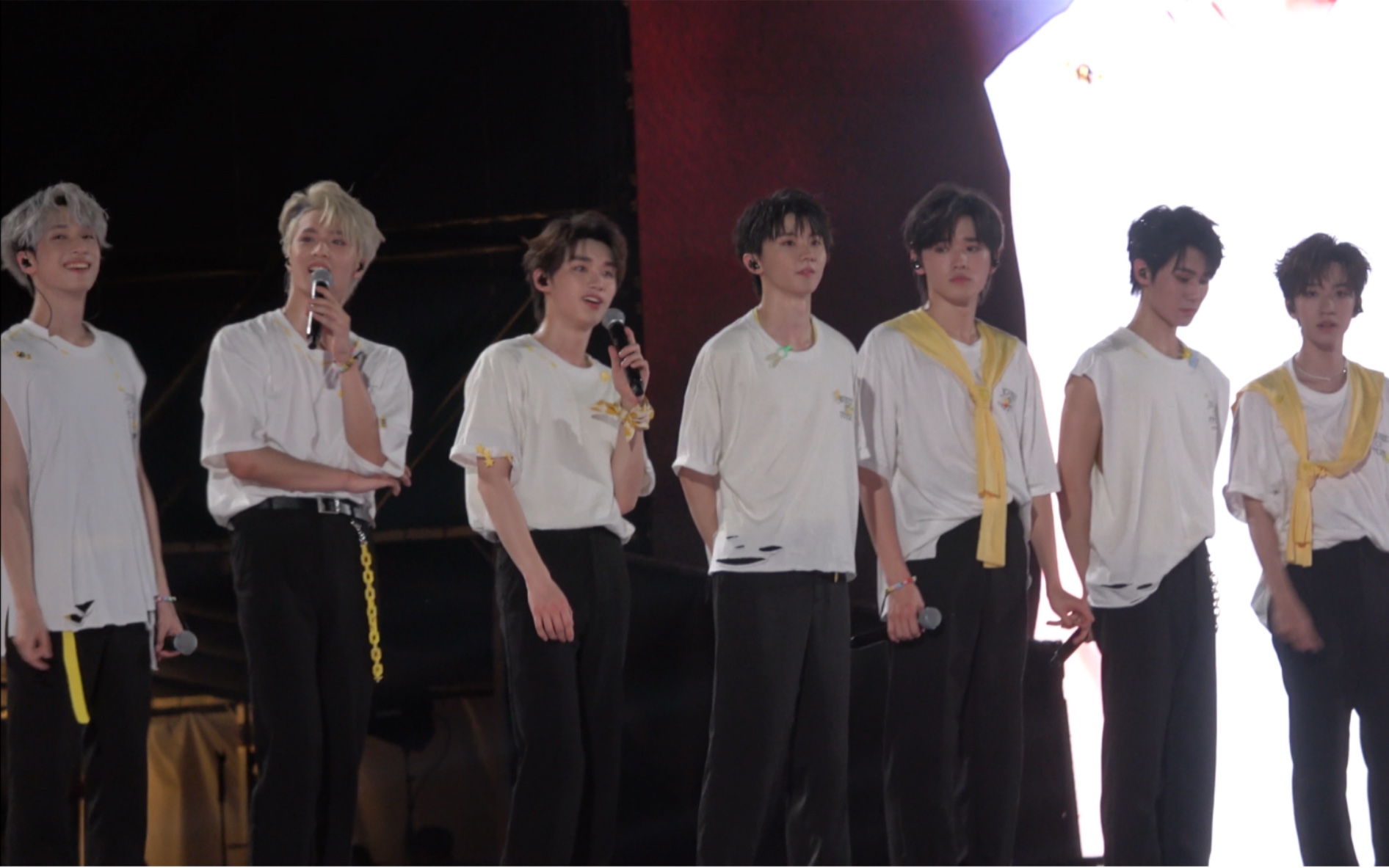爆米花时代少年团4k超高清饭拍-理想之途演唱会