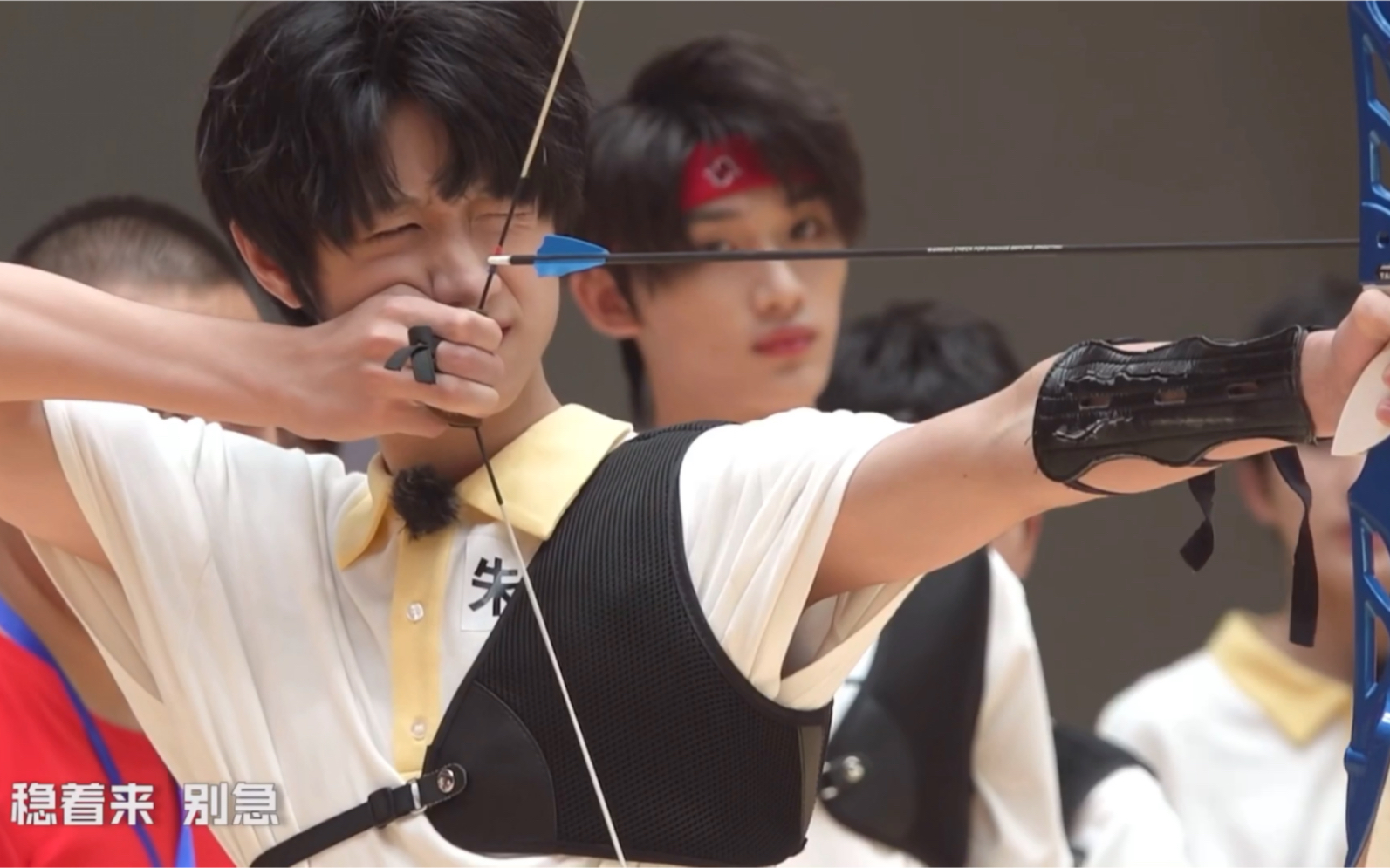 朱志鑫以前朱志鑫射箭现在朱志鑫射箭