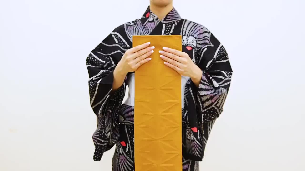日式男士浴衣腰带系法图片