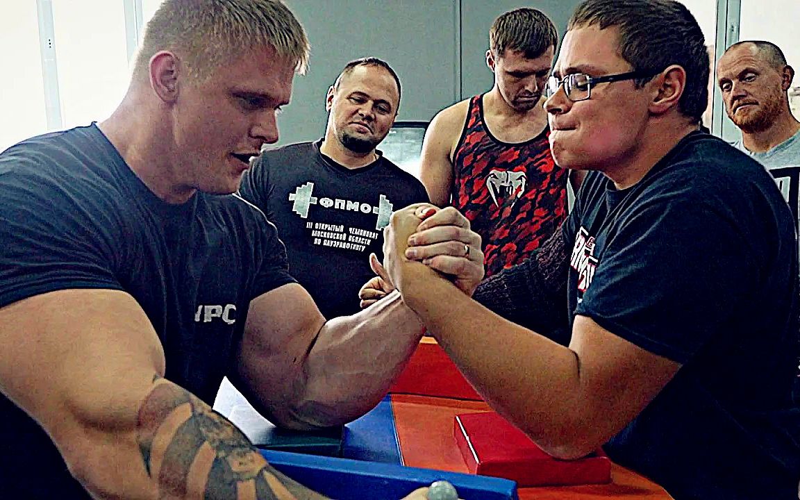 19歲的腕力冠軍天才選手最強高中生比賽集錦 / armwrestling tv