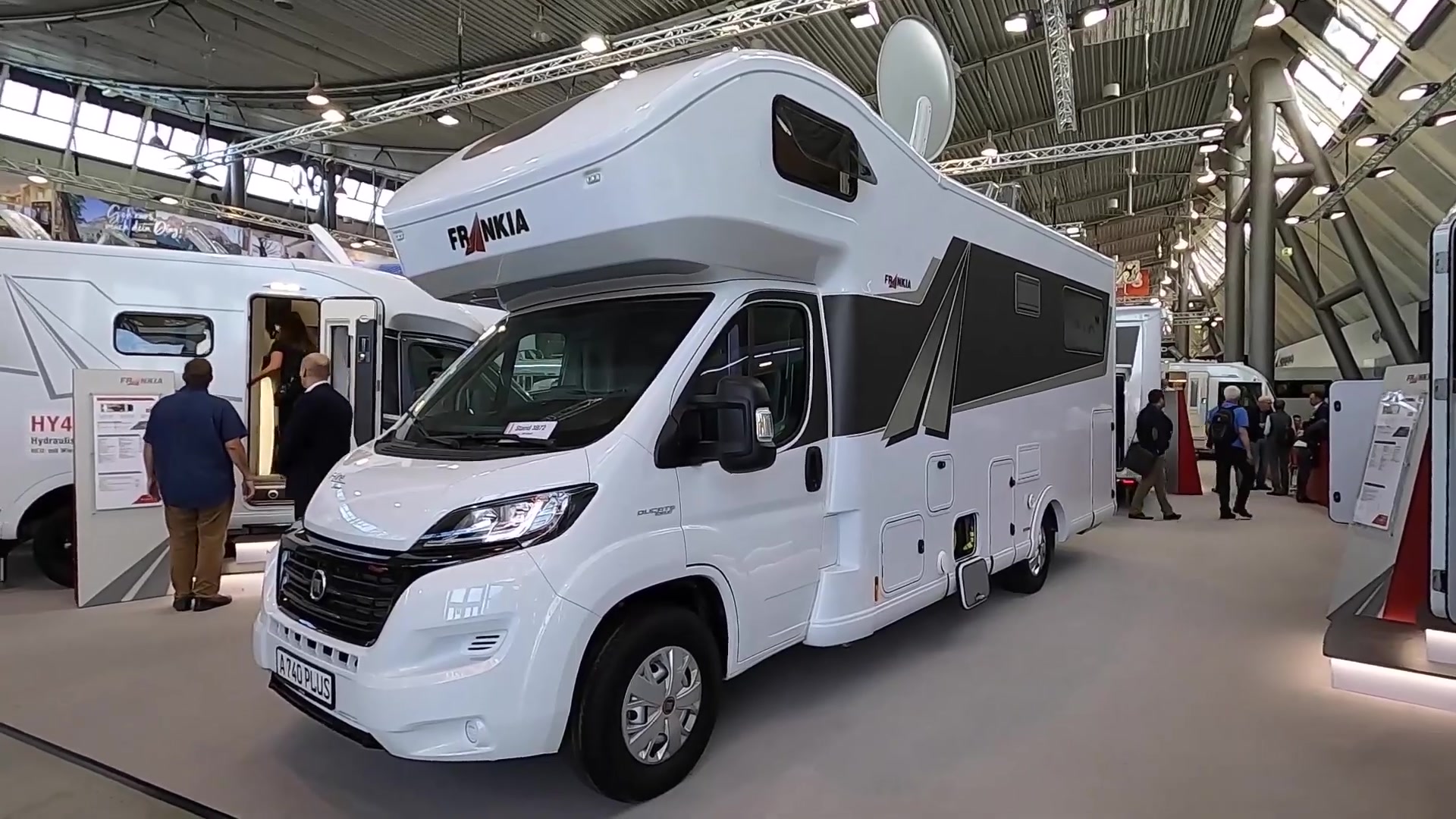 德国frankia2020款菲亚特底盘c型房车售价80万,带你抢先看!