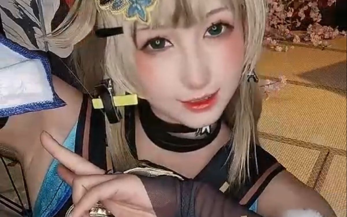 喵喵的喵吖 绮良良cos 猫猫正在化妆拍照吖 2023-05-11