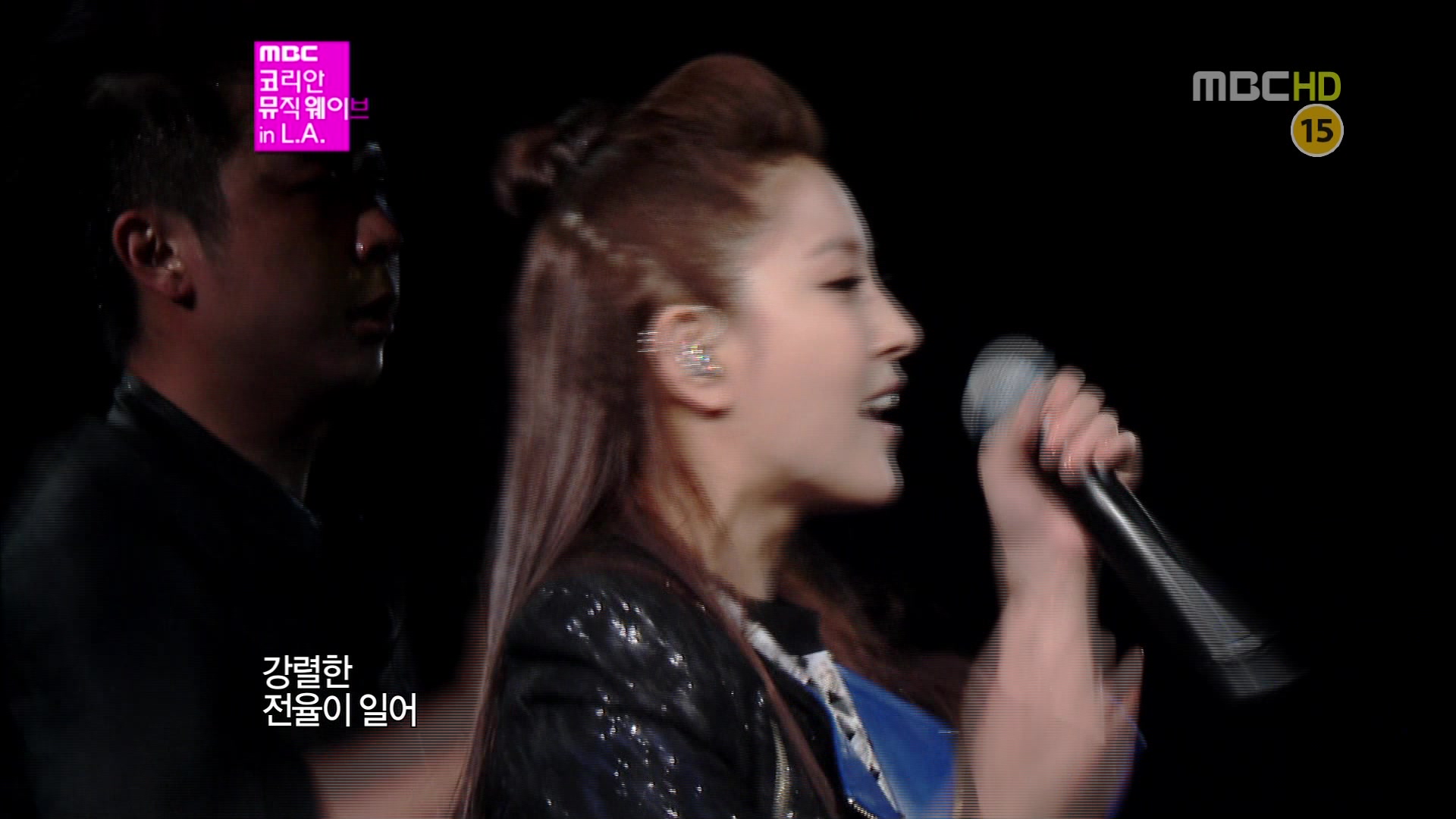 [图]120719 SMTown in L.A. 宝儿(BoA) Hurricane Venus