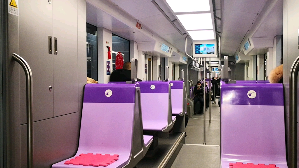 【长春轻轨】4号线ccd3-001型"青柠"lcd屏幕增购车车内行车视频