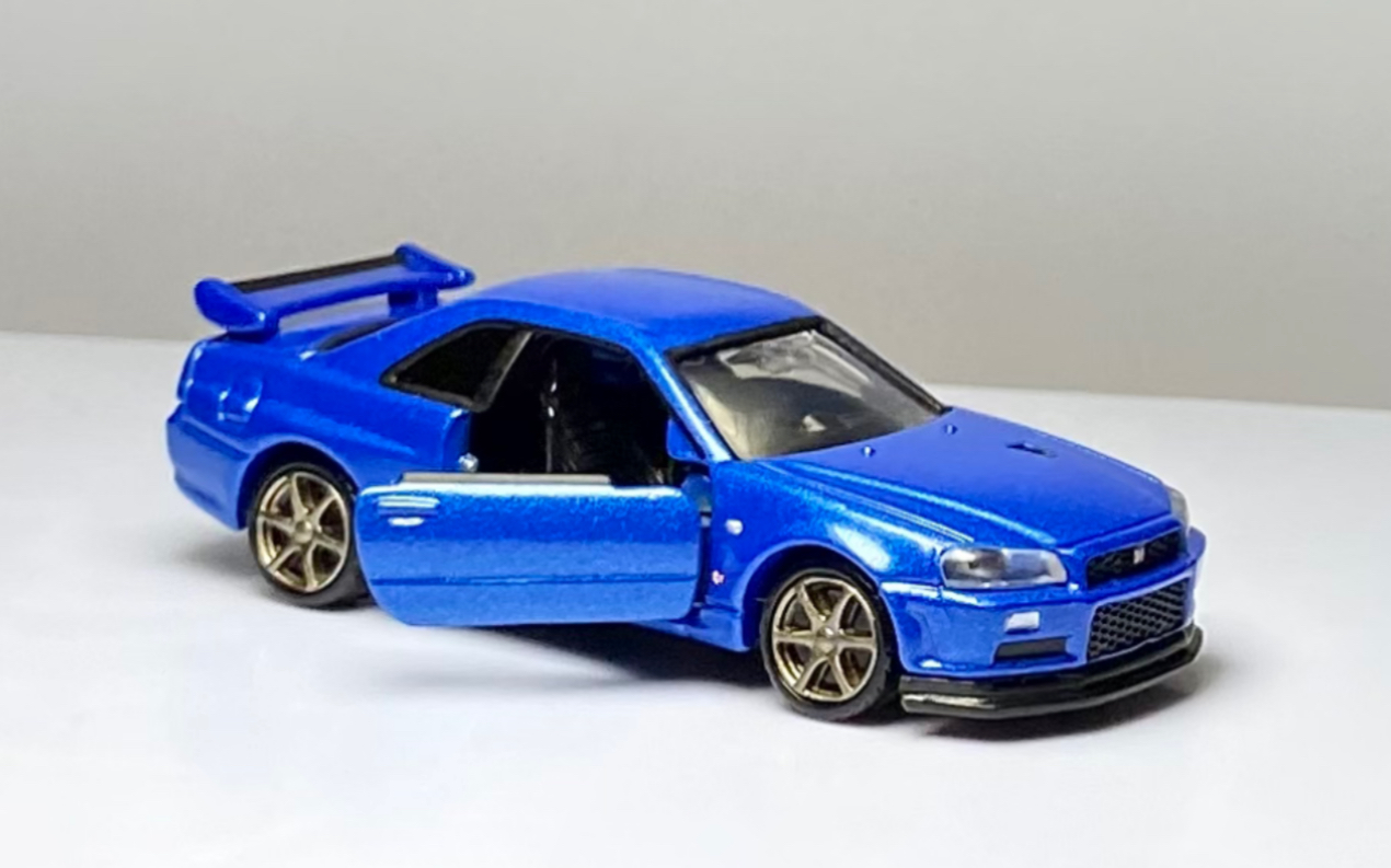 【莉莉】 今日开箱 多美卡黑盒 日产gtr r34(nissan skyline gt-r r34