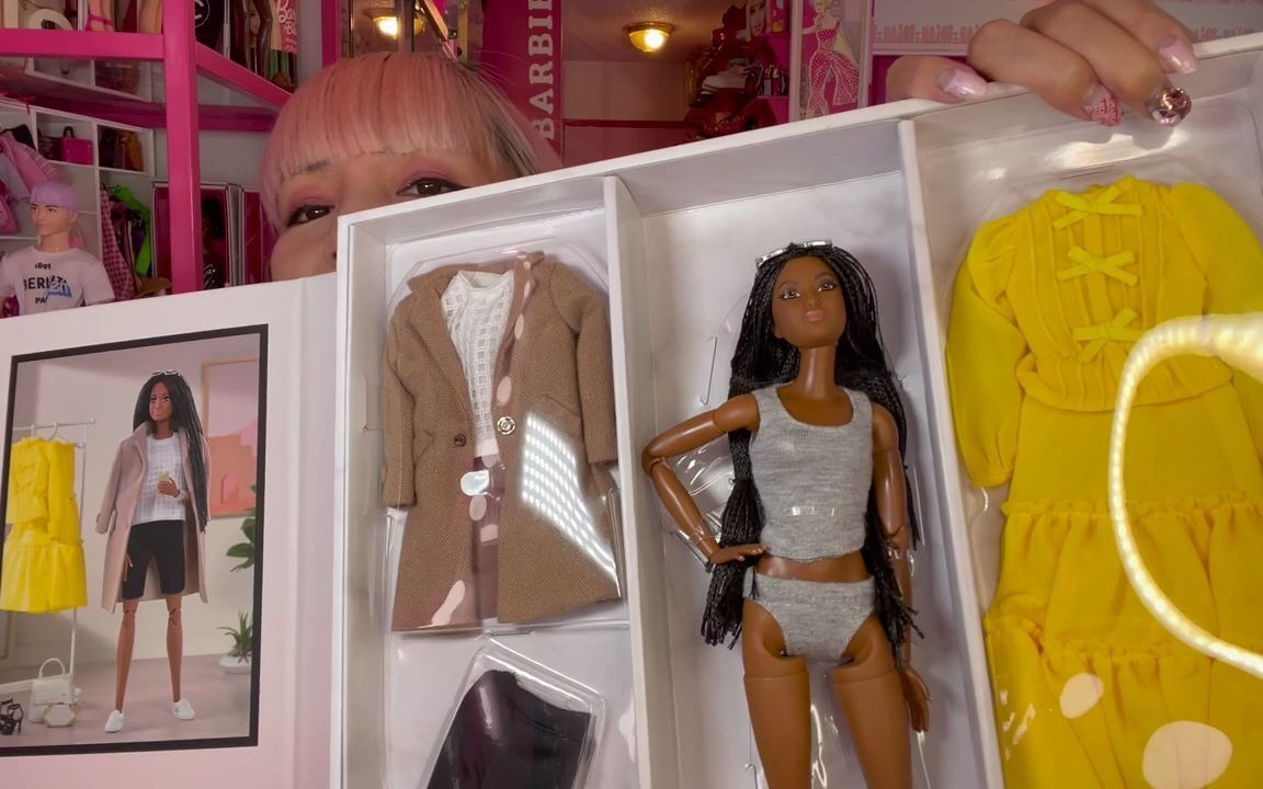 【转载】新款芭比娃娃造型服装室套装开箱(第二部)barbiestyle 2 BARBIE DOLL MATTEL哔哩哔哩bilibili