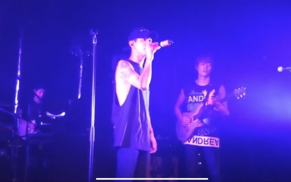 [图]one ok rock唱林肯公园的One More Light