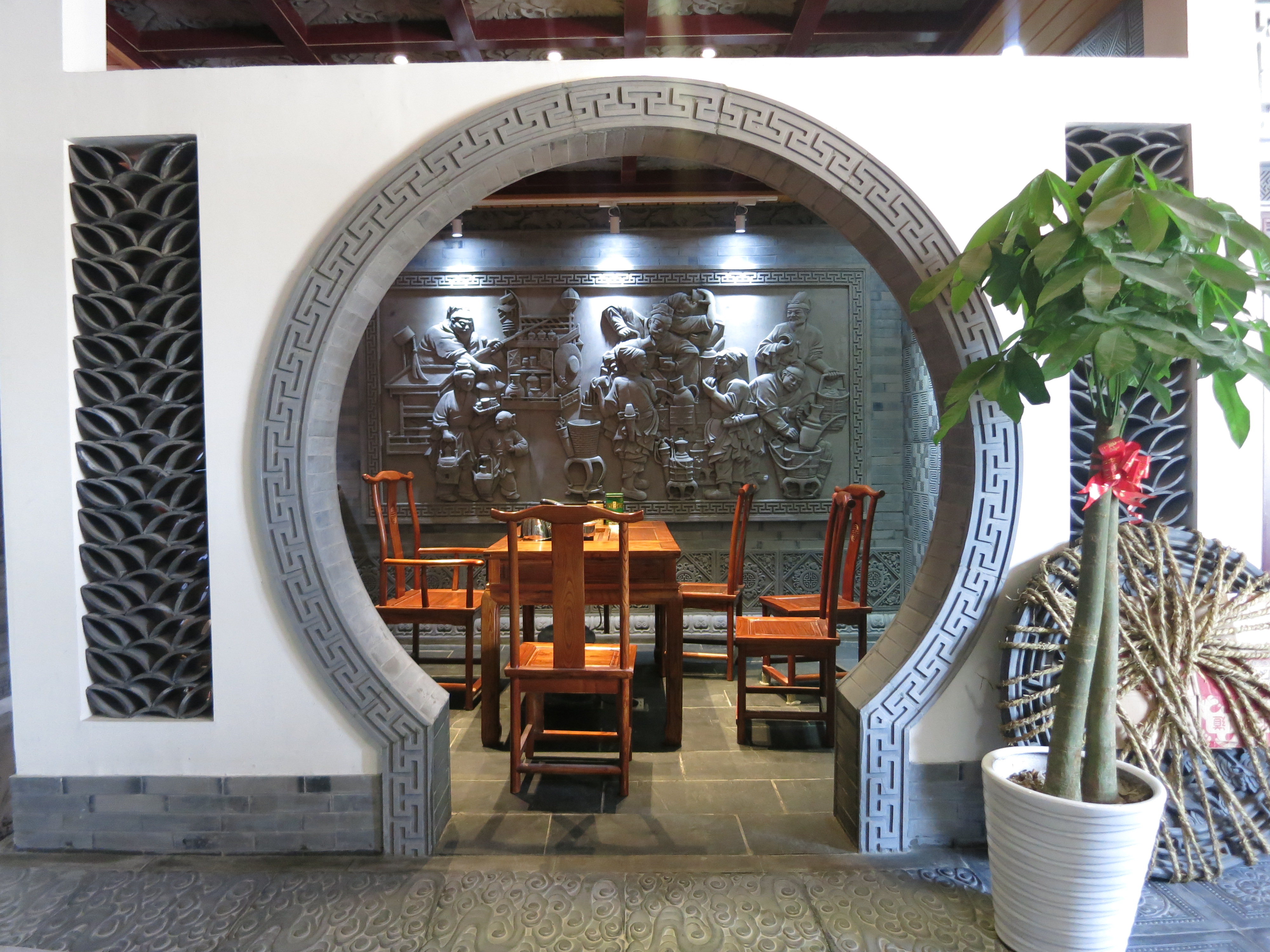 古建筑之美|中式餐馆,茶房建一个这样的月亮门,好看大气