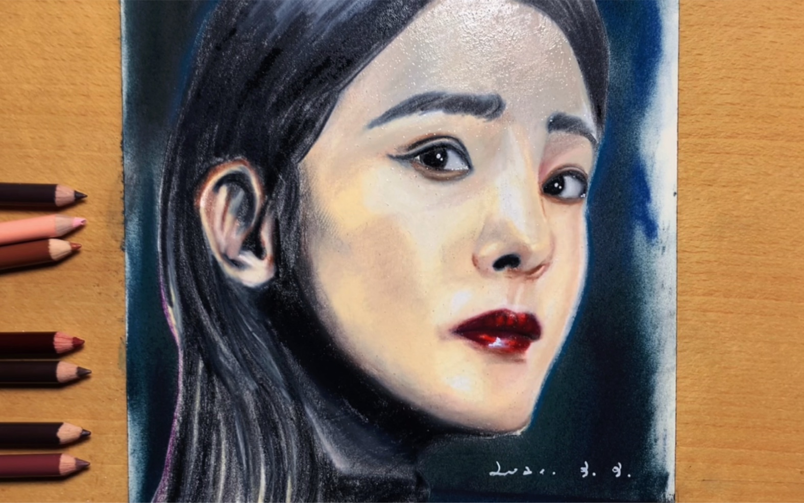 彩铅手绘手绘杨幂刺杀小说家还在努力中