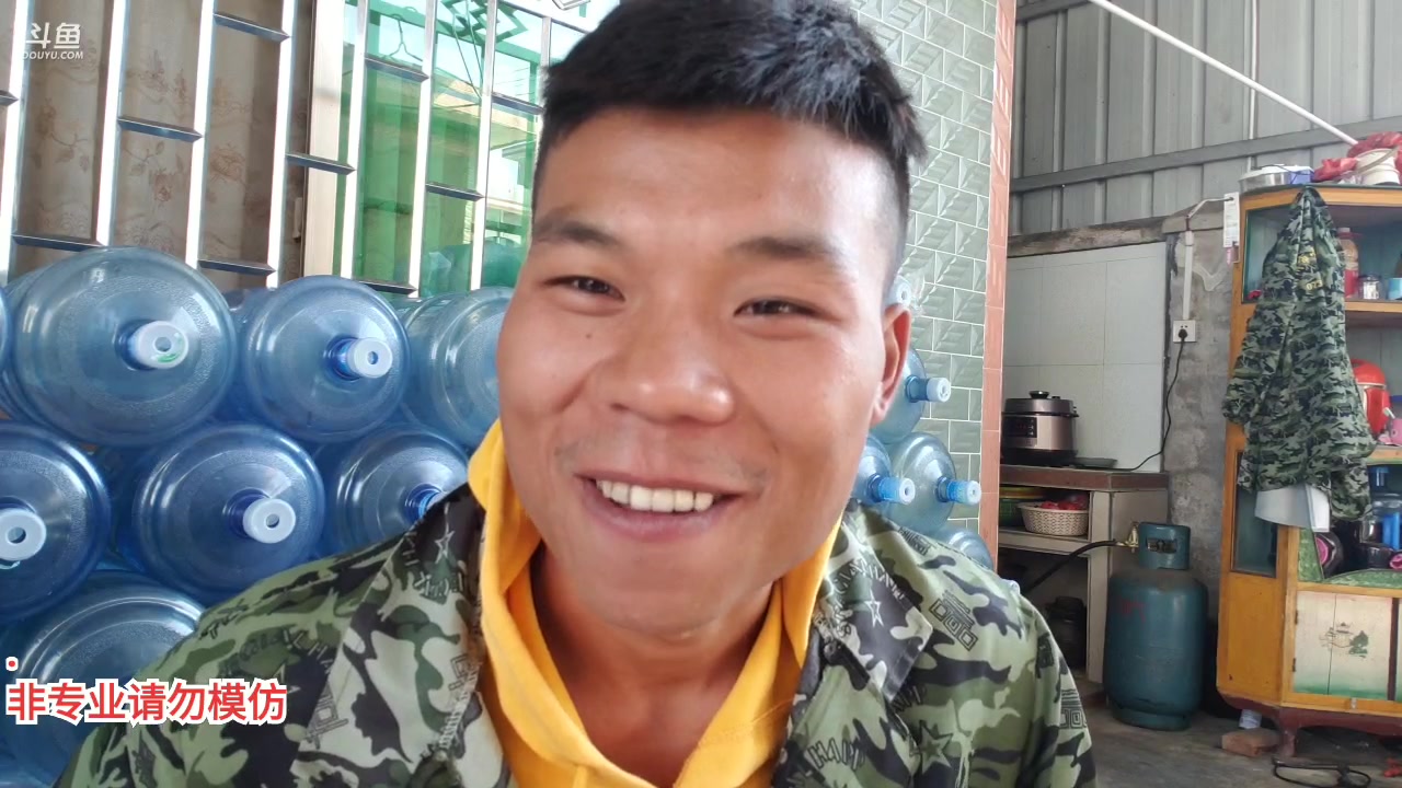 蛇类科普蛇哥直播录像2019-11-09 10时59分--11时29分 蛇类科普124期