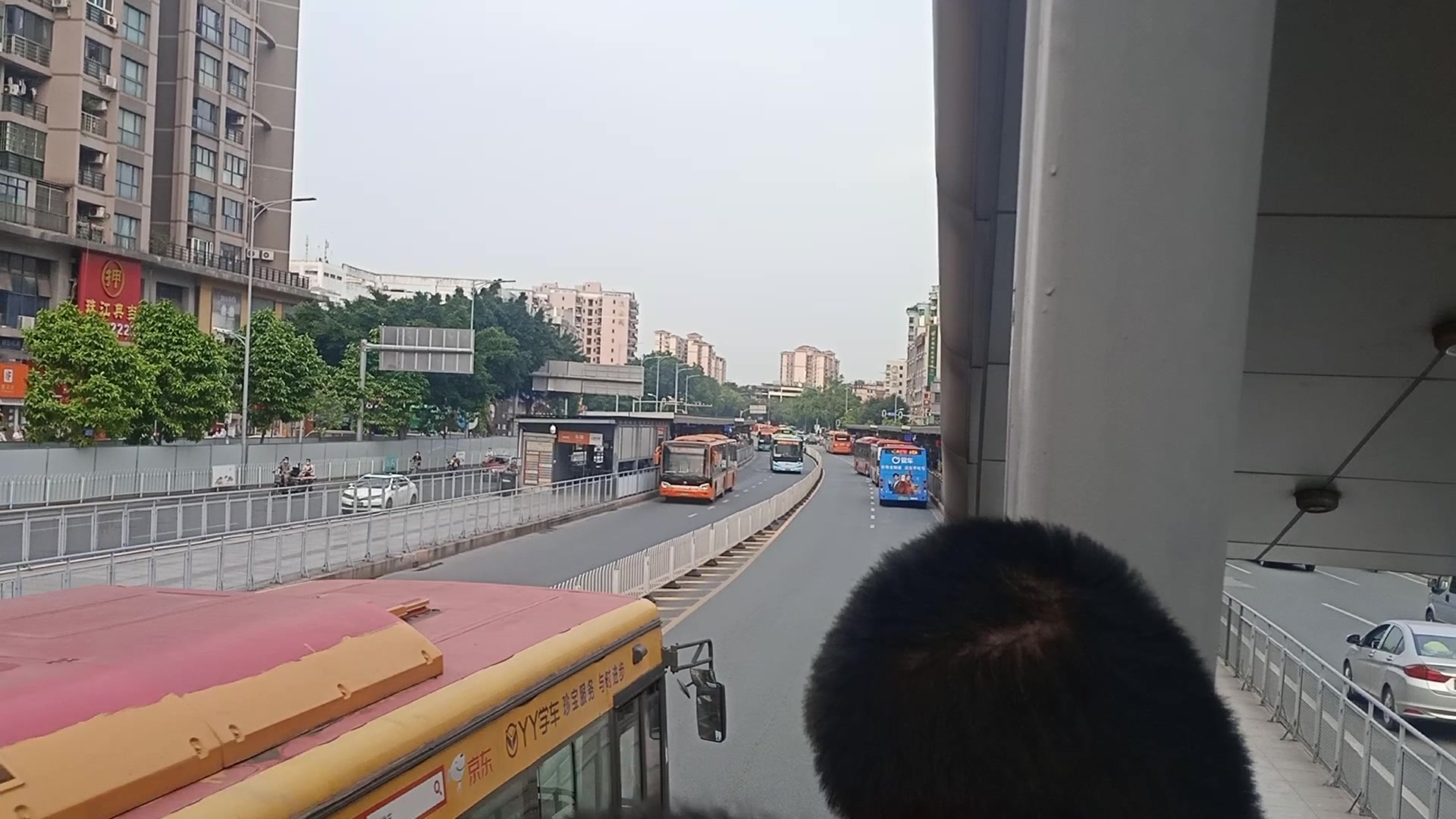 廣州brt 車陂站公交延時攝影