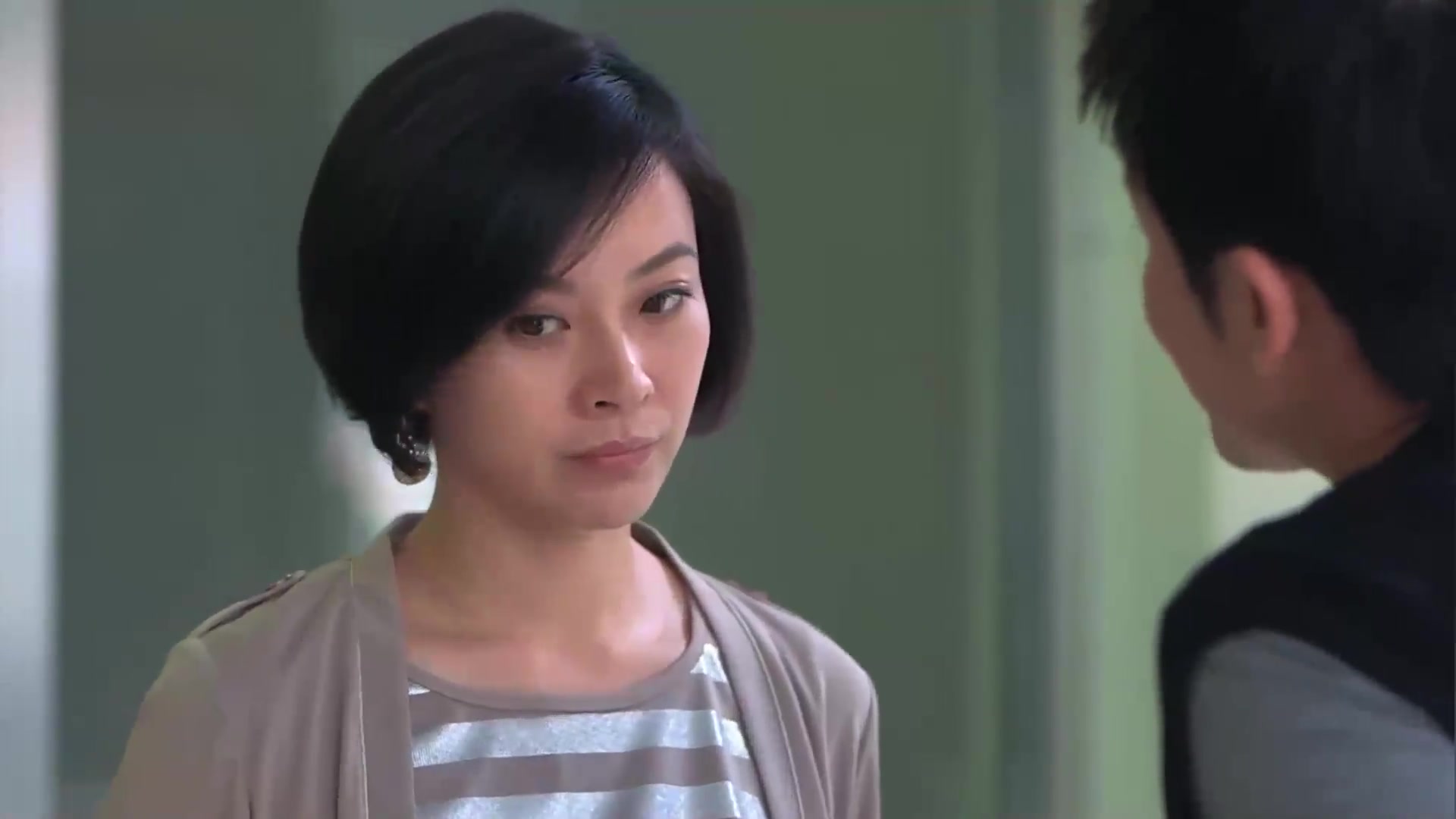 我的左手:为了找到失散的妹妹,富婆放弃一切,男友觉得不可思议