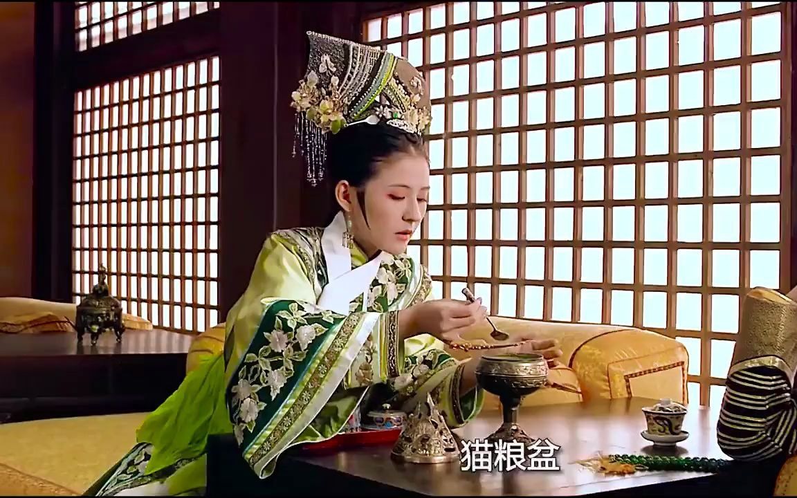 女人要学叶澜依,驯兽师出身,把大橘猫训的服服帖帖,就连甄嬛都自叹不